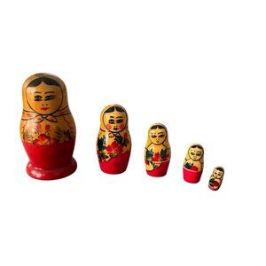 VTG USSR Matryoshka Russian Nesting Dolls 1960s COMPLETE 5 Wooden Dolls Soviet